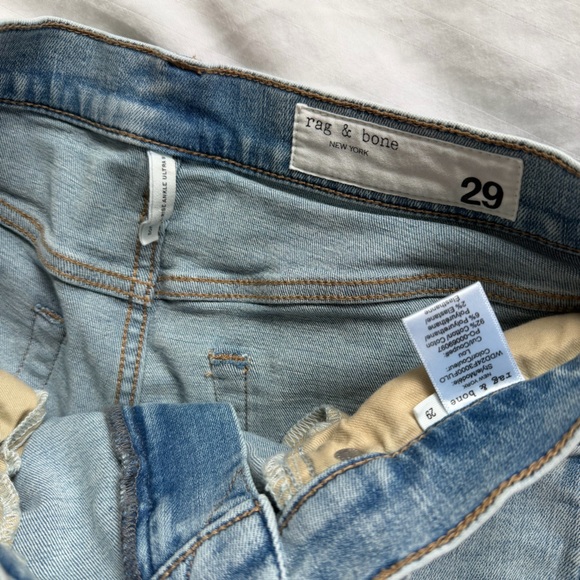 rag & bone Sofie Featherweight Ankle Jeans in Mira - Picture 9 of 9